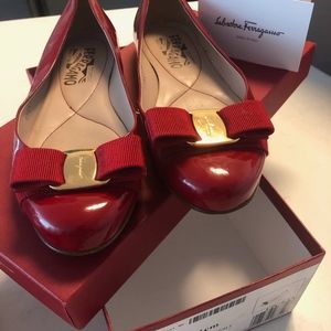 Salvatore Ferragamo Varina Red ballet flats size 5